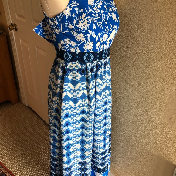 Cynthia Steffe Dress Sydney Aztec, size 0 - Picture 7 of 8